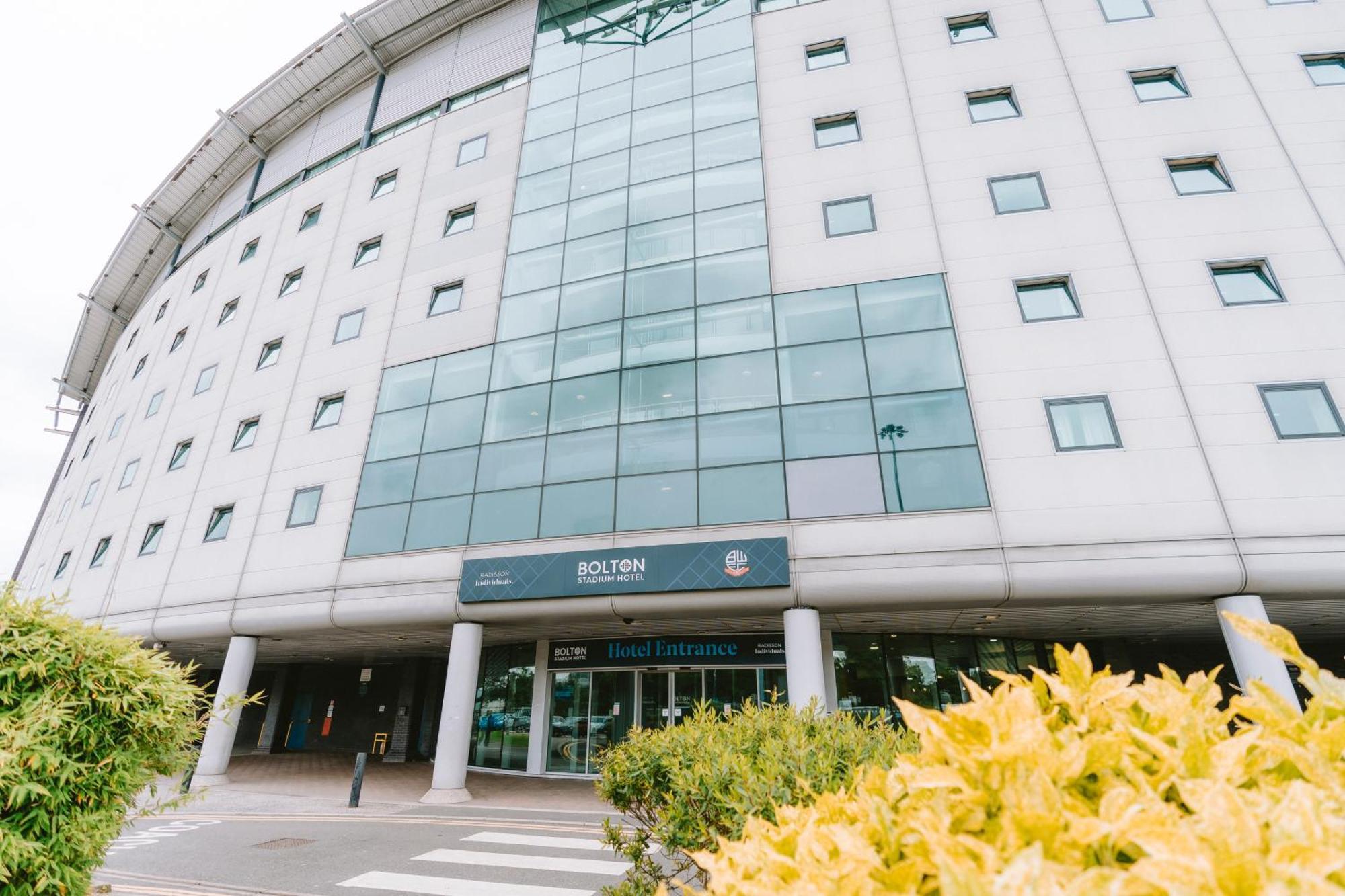 The Bolton Stadium Hotel, A Member Of Radisson Individuals Exterior photo